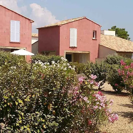 Tamaris 2 假日公园 3*