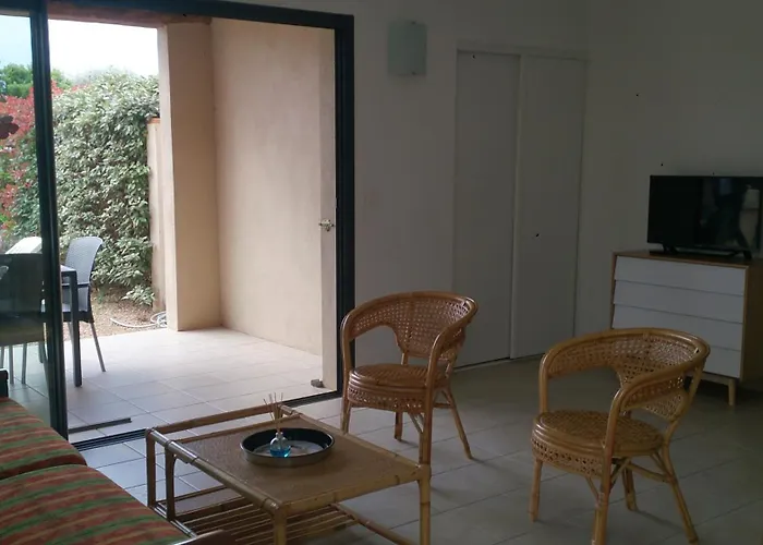 Tamaris 2 منتزه العطل 3*