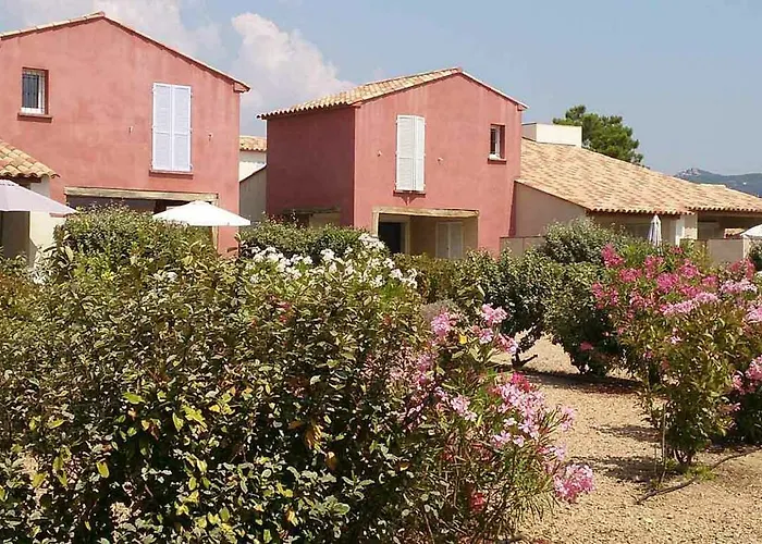 Tamaris 2 منتزه العطل 3*